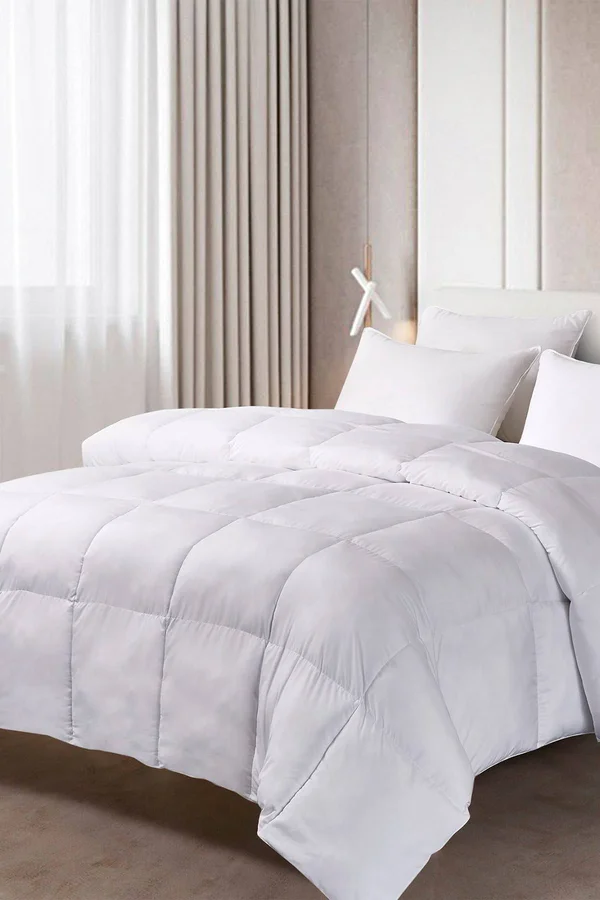Scott Living Tencel Down Alternative Comforter - King