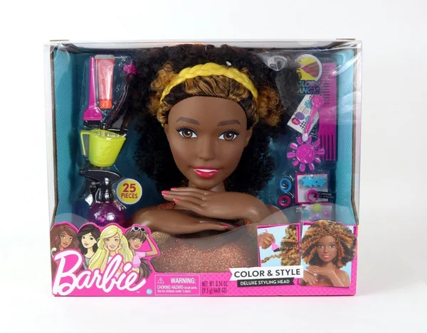 Barbie Color & Style Deluxe Styling Head - Curly Hair - Black