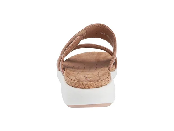 Clarks Women's Un Bali Way Slide Sandal