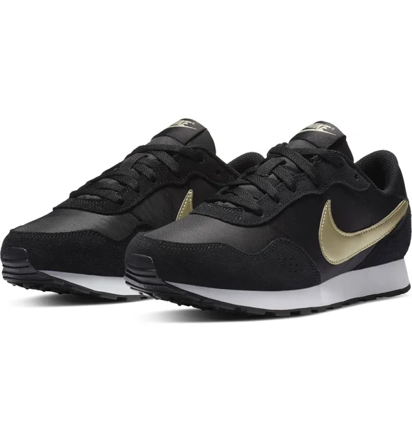 Nike MD Valiant Big Kids& Shoes in Grey, Size: 4Y, CN8558-003