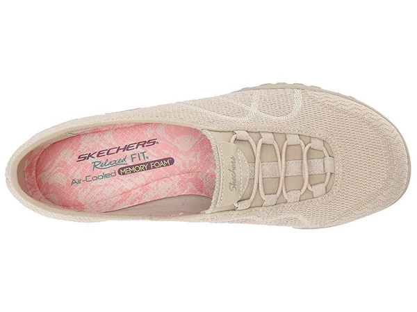 Skechers Women's Relaxed Fit Breathe Easy Sweet Jam Sneaker - Natural