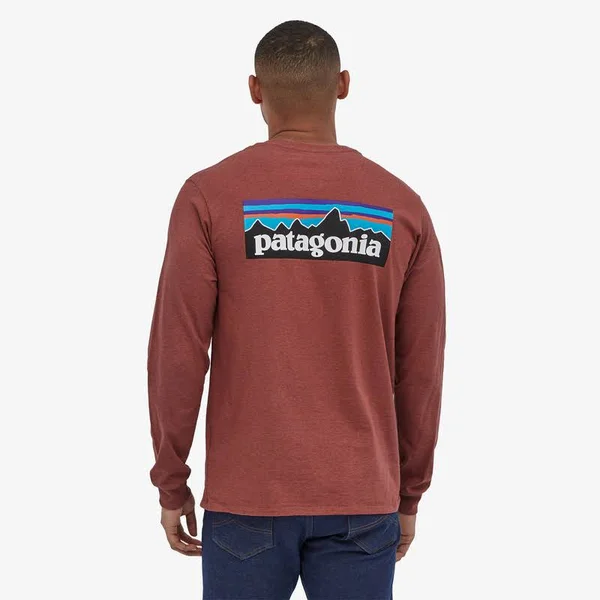Patagonia Men's Long-Sleeved P-6 Logo Responsibili-Tee Crater Blue - M