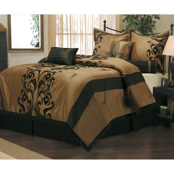 Nanshing America, Inc Helda 7 Piece Comforter Set; Full
