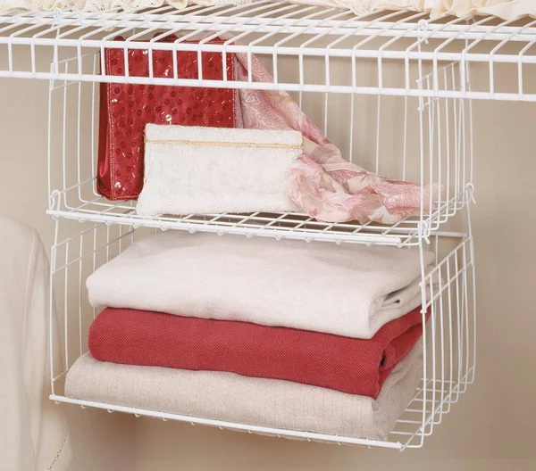 Closetmaid 6222 Hanging Basket for Wire Shelving N/A