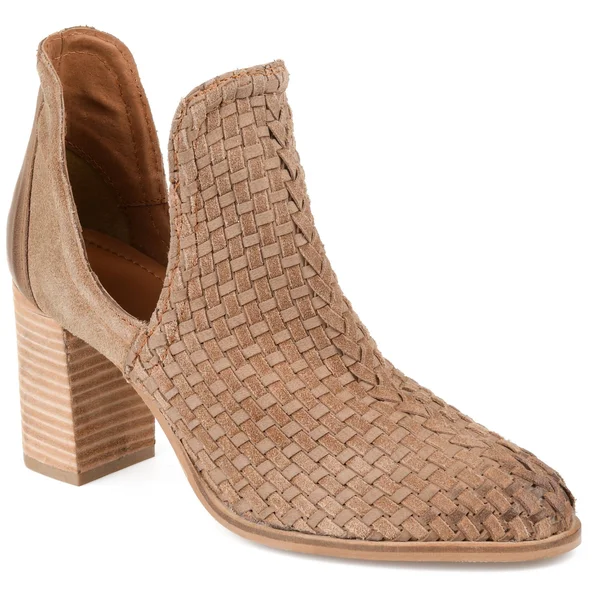 Journee Signature Women's Kevona Booties