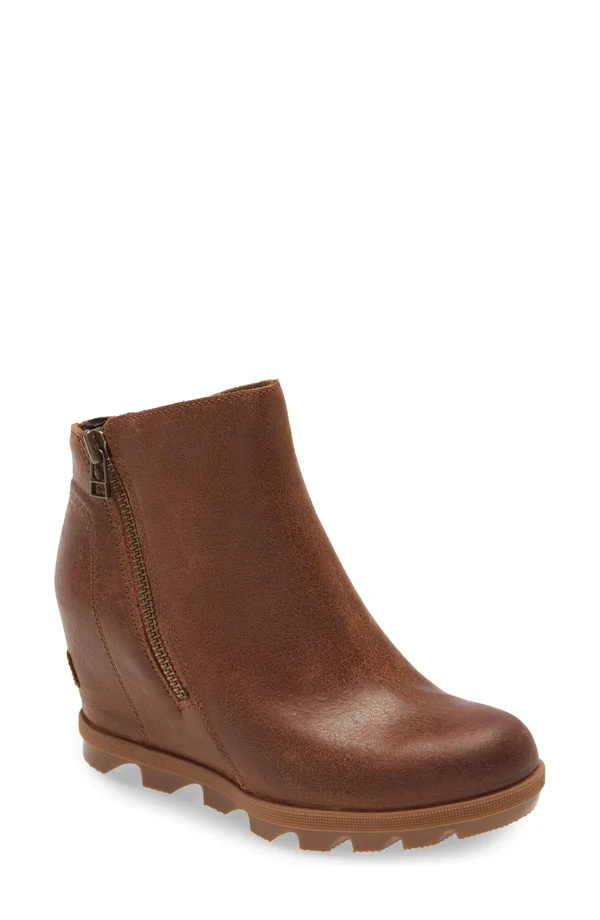 Sorel Women's Joan of Arctic Wedge II Zip (9 Velvet Tan)