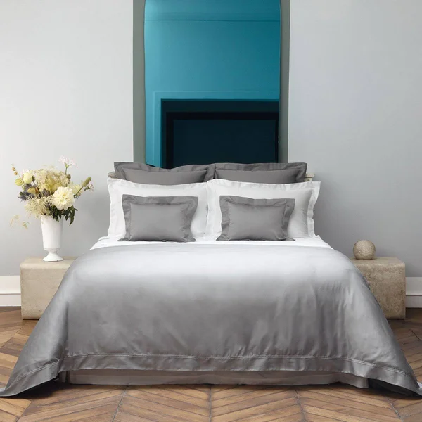 Yves Delorme Triomphe Pillowcase, King - Platine
