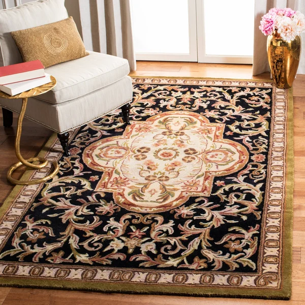 Safavieh Classic CL220B Black - Beige Rug 7&6x22 x 9&6x22 Oval
