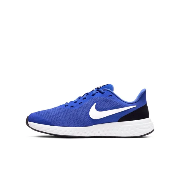 Nike Revolution 5 Big Kids& Running Shoe (Wide)