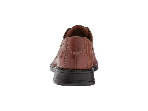 Clarks Men's Northam Edge Oxford, Size: 10.5, Brown