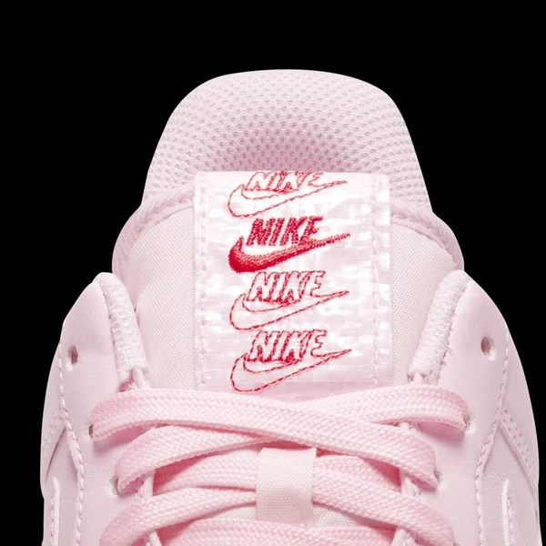 Nike Air Force 1 Low Rose Pink