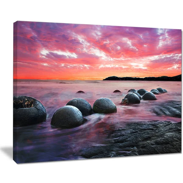 Design Art PT9480-32-16 Moeraki Boulders at Sunset Seashore Photo Canvas Art Print, Red, 32x16x22