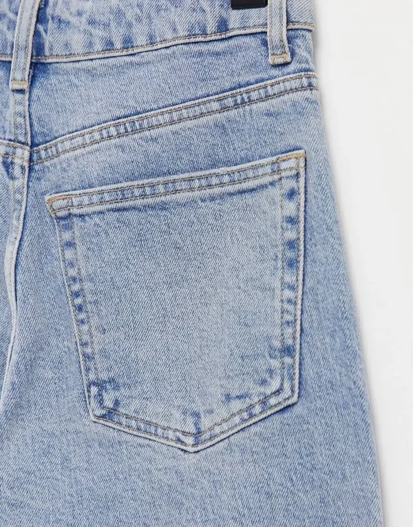 Topshop Straight Leg Jeans in bleach-Blues