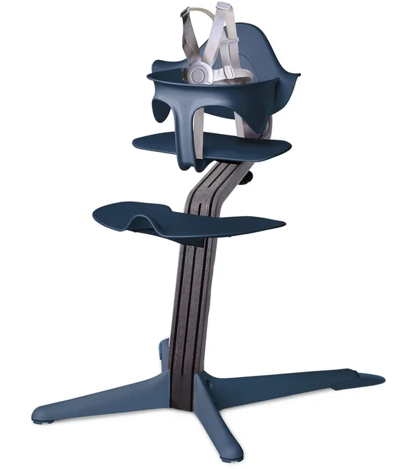 Nomi Highchair - Navy, Black Oak