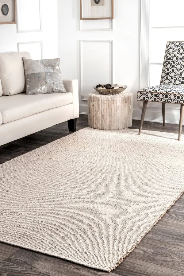 nuLOOM Solid Elfriede Natural 3& x 5& Area Rug