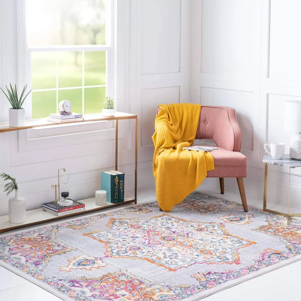 Budapest Ivory Vintage 8x10 Area Rug