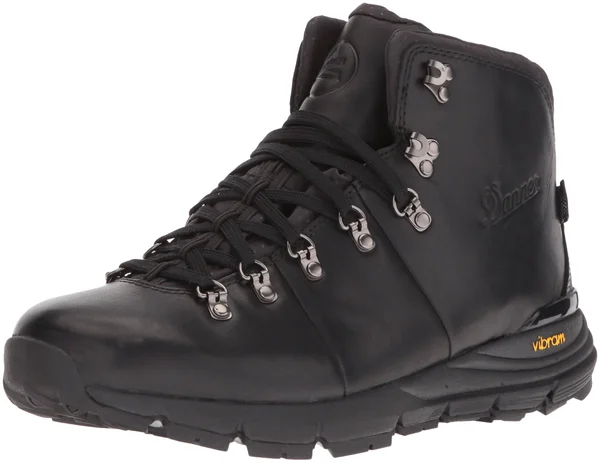Danner Men's Mountain 600 4.5x22 Hiking Boot - Black
