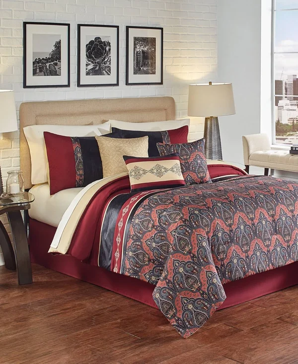 Hallmart Collectibles Farrah 7-Piece Paisley King Comforter Set with Burgundy and Black Color Palette, Red/Black