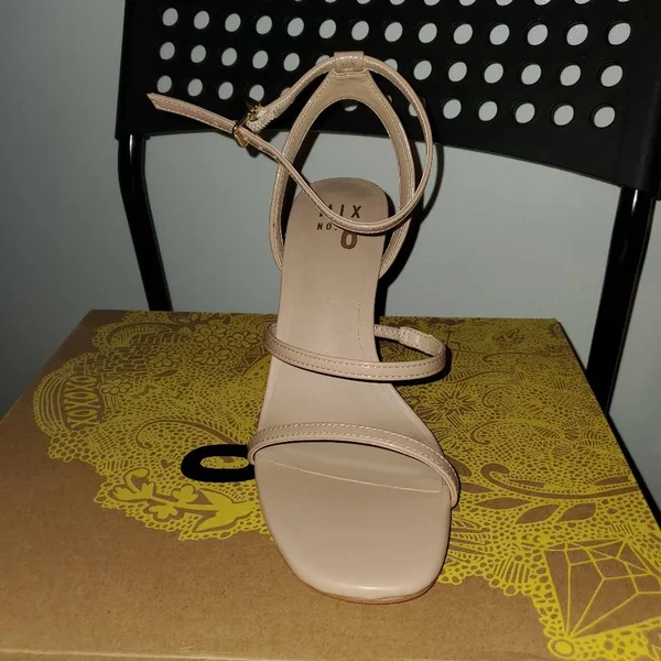 Mix NO. 6 Shoes - Nude Heels, Color: Cream, Size: 6.5, Cupcakesgigi&s Closet