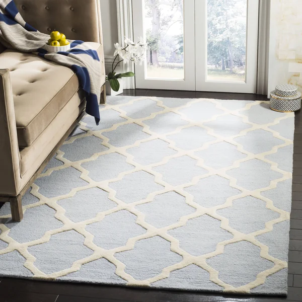 Safavieh Cambridge Rug CAM121 Light Blue - Ivory, 4& x 6&
