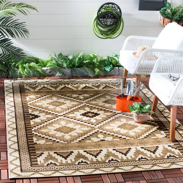 Safavieh Veranda VER096-0742 6&7x22 x 9&6x22 Green - Terracotta Area Rug