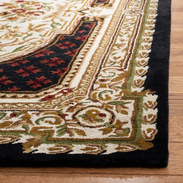 Safavieh Classic Black 6 ft. x 6 ft. Round Area Rug