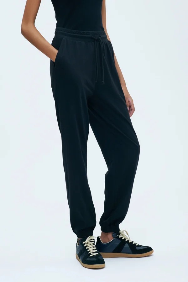 Kotn Women's Jersey Tapered Lounge Jogger - Size Small
