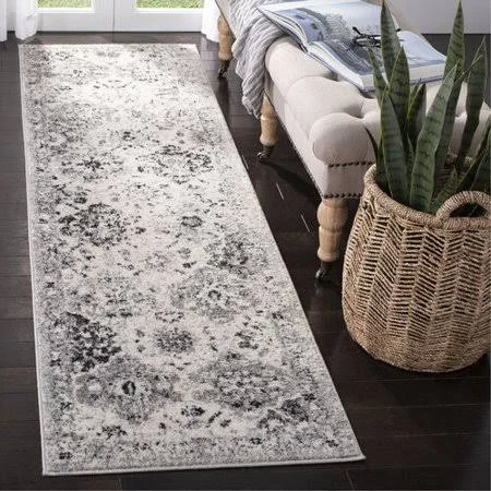 Ophelia & Co. Julianna Silver/Gray Area Rug, Size: Runner 11& x 15&