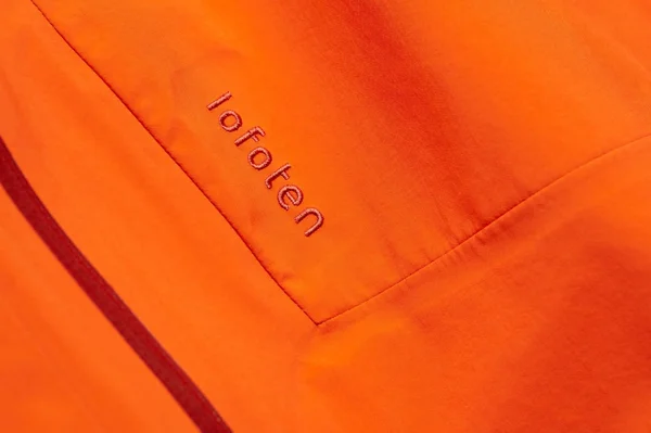 Norrona Lofoten Gore-Tex Pro Jacket (Scarlet Ibis - S)