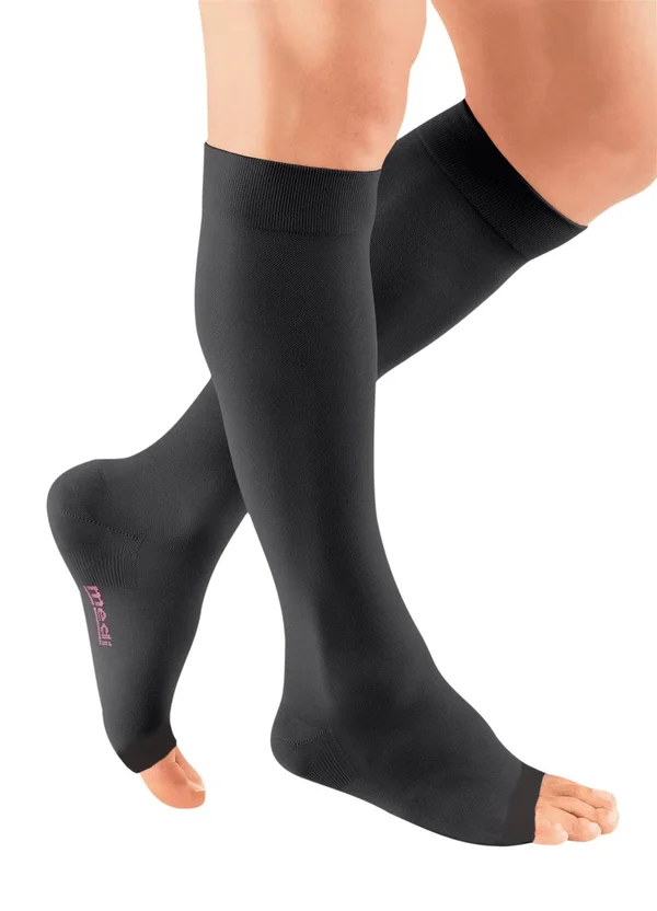 mediven - Plus, 20-30 mmHg, Knee High Open Toe-Size VI- Black- Silicone