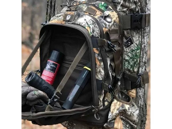 Insights Hunting The Vision Bow Pack Realtree Excape 9103