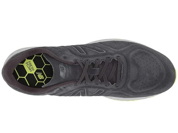 New Balance Men's Fresh Foam Arishi V2 Running Shoe, Size: 10 4E, Black Yellow