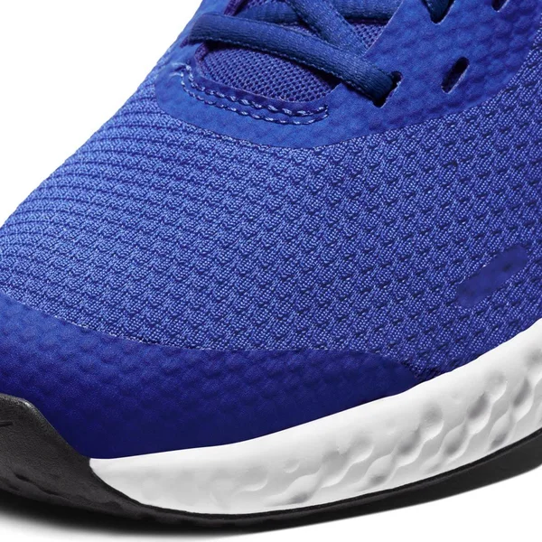 Nike Revolution 5 Big Kids& Running Shoe (Wide)