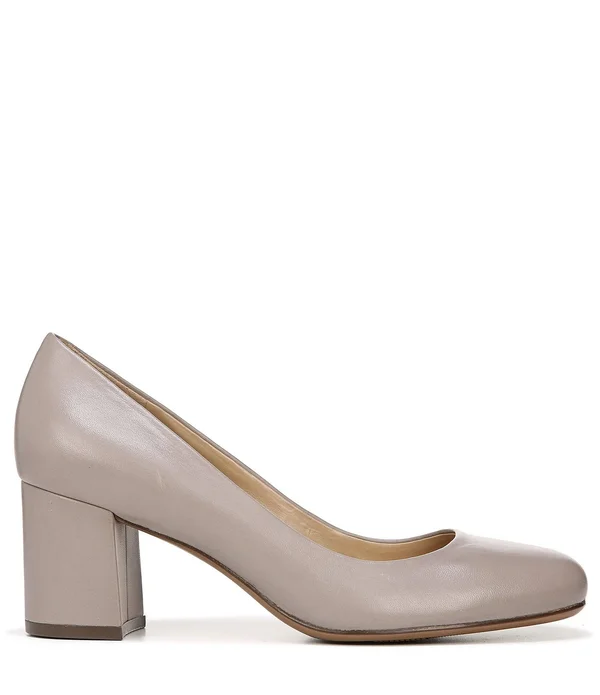 Naturalizer Whitney Pump - Black - 8 N