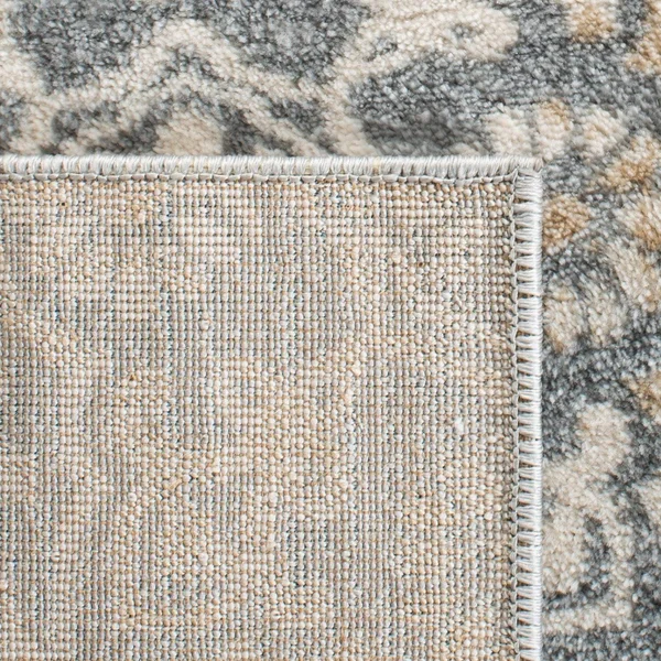 Safavieh Isabella 4& x 6& Area Rug in Denim Blue