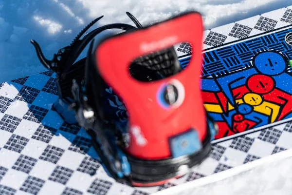 Gnu Head Space Snowboard 2021