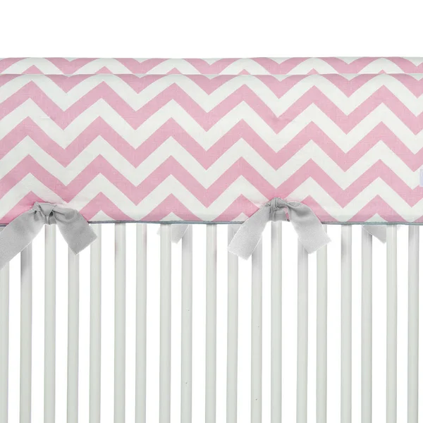 Glenna Jean Swizzle Pink Rail Guard Short Set - 27 x 18in