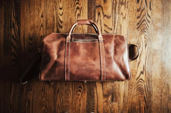30L Weekender Duffel Dark Walnut - Kodiak Leather Co.