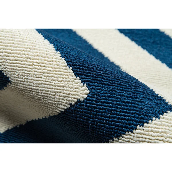 Momeni Baja Area Rug - Navy, 6&7x22 x 9&6x22