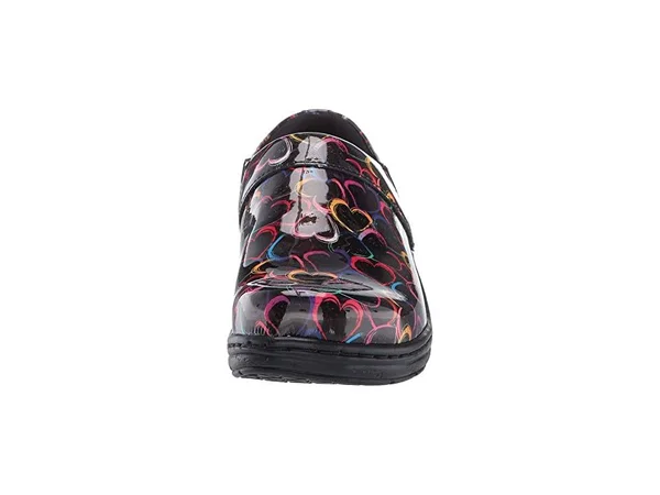Klogs Women's Mission - Size: 11, Hearts Patent Leather