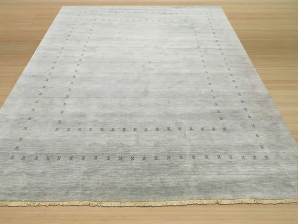 Handmade Wool Gray Traditional Solid Lori Baft Rug, Size: 3& x 5&