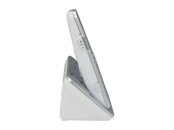 Panasonic KX-TGE273S Link2Cell Bluetooth Enabled Phone With 2 Handsets - 3000 Name/Number, Silver