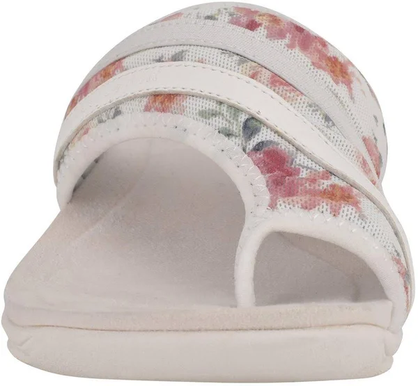 Easy Spirit Lola2 8.5 Women's White