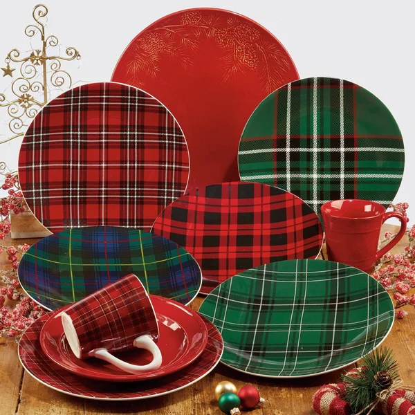 Certified International Christmas Plaid Set 6 Dinner Plate
