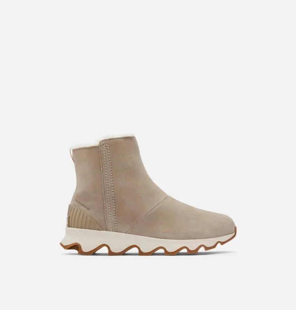 Sorel Women's Kinetic Short Boot Size 10.5 - Tan