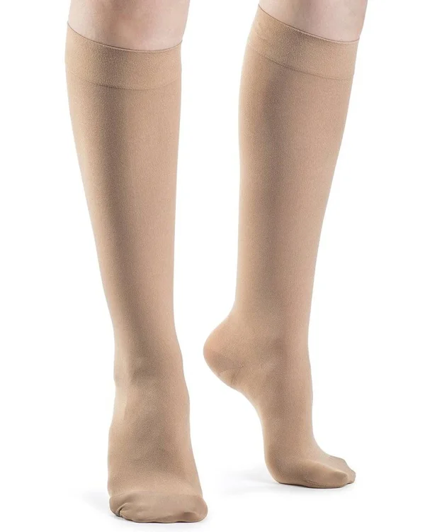 Sigvaris 842 Soft Opaque Women's 20-30 mmHg Knee High, Caramel, MS, Closed Toe