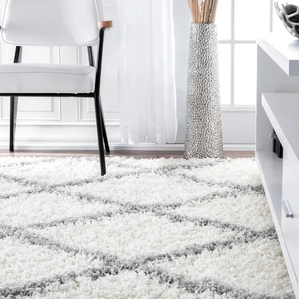 nuLOOM Shanna Easy Shag White 12 ft. x 15 ft. Area Rug