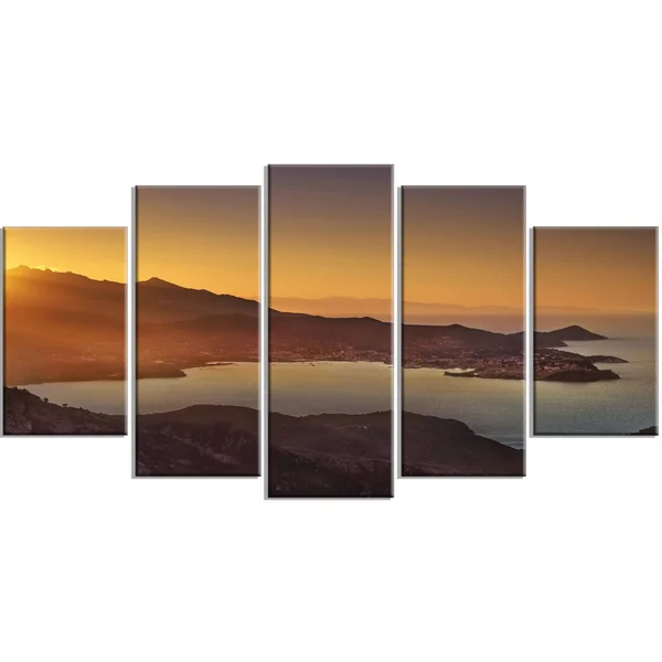 Design Art Portoferraio Bay Beach Aerial View - Extra Large Seashore Canvas Art, 60 in. Wide x 32 in. High - 5 Panels Diamond Sh