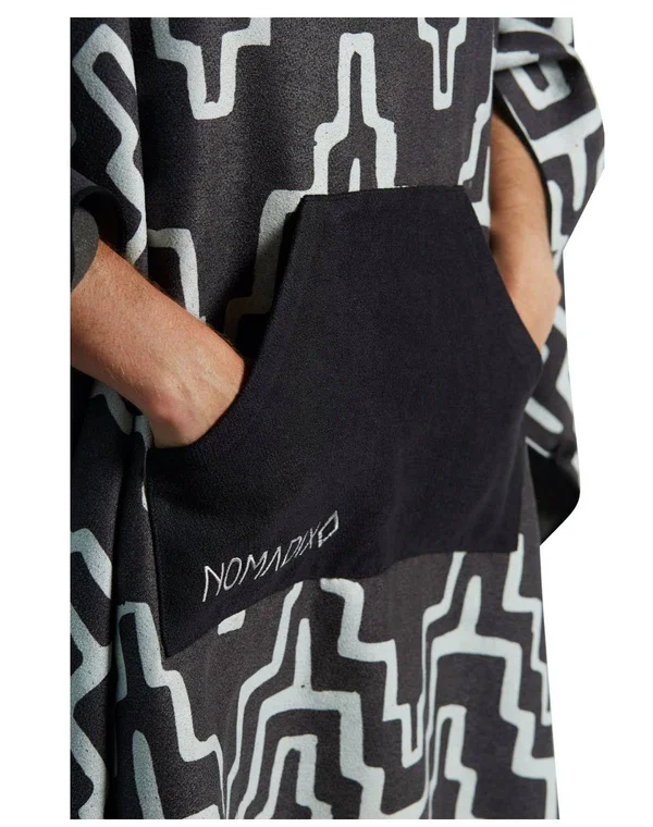 Nomadix Poncho Towel: Teton Black