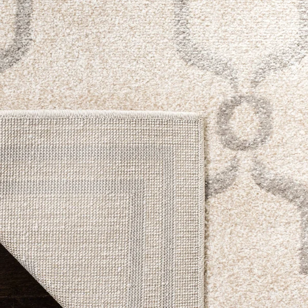 Safavieh Amherst Light Grey & Ivory 8& x 10& Rug